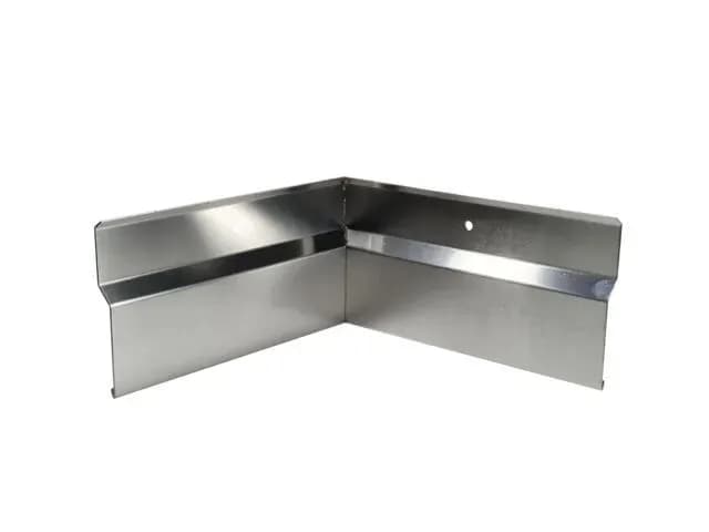 BRIEL Innenecke 90° für Trittschutzprofil einteilig  Blende 100-300 mm