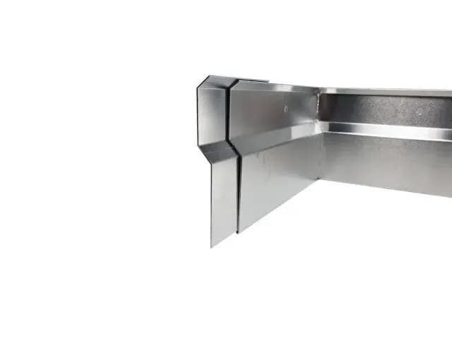 BRIEL Verbinder für Trittschutzprofil einteilig Blendenhöhe 100-300 m